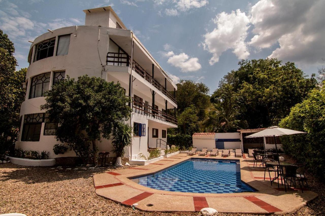 אפולו Yuluka Hostel מראה חיצוני תמונה
