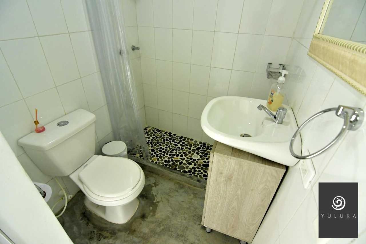 אפולו Yuluka Hostel מראה חיצוני תמונה