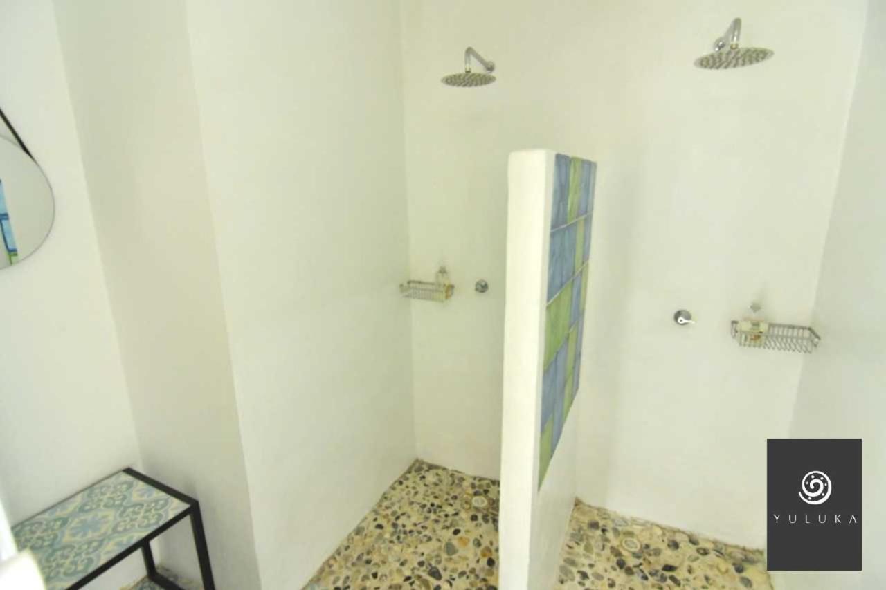 אפולו Yuluka Hostel מראה חיצוני תמונה