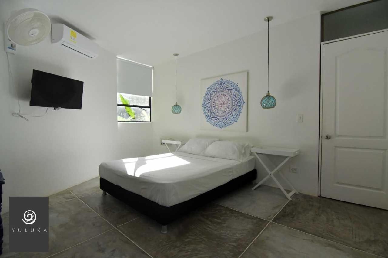 אפולו Yuluka Hostel מראה חיצוני תמונה